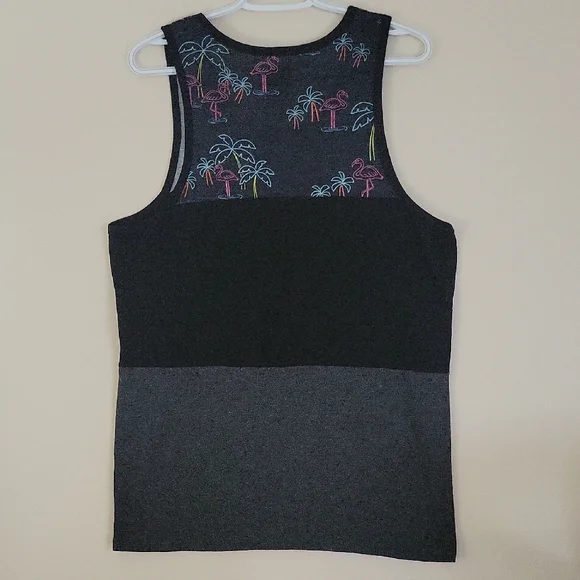Black and Gray Tank Top with Tropical Print - Picture 6 of 7